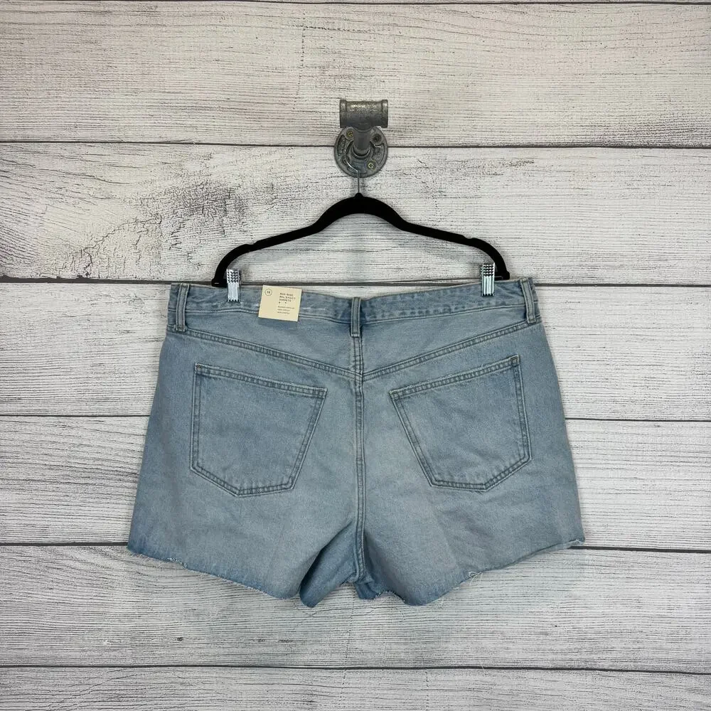 Universal Thread Plus Size Mid-Rise 90's Baggy Denim Shorts Size 18